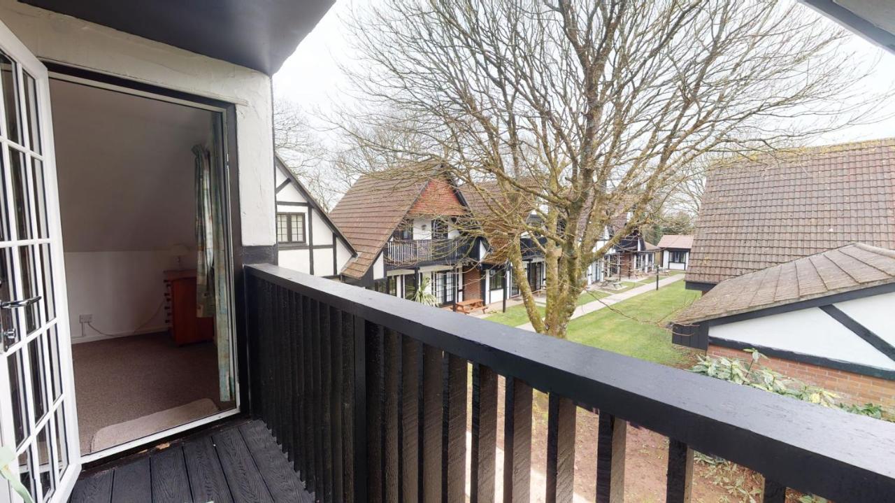 25 Tudor Court, Tolroy Manor Hayle Exterior photo